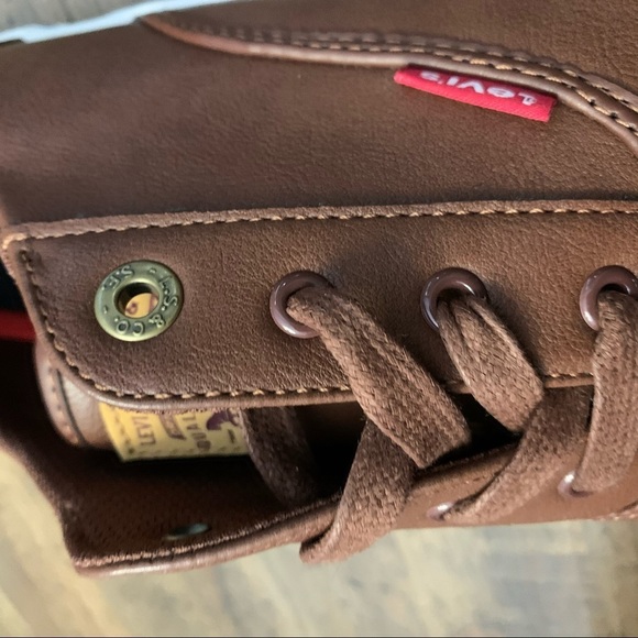 Levi’s | Shoes - Picture 6 of 7